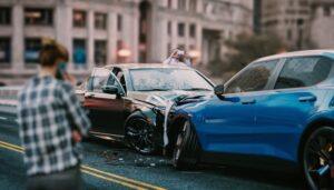 ¿Vale la pena contratar a un abogado para un accidente de coche?