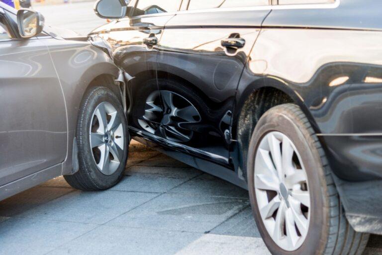 ¿Qué debo hacer después de un accidente de coche que no fue mi culpa?